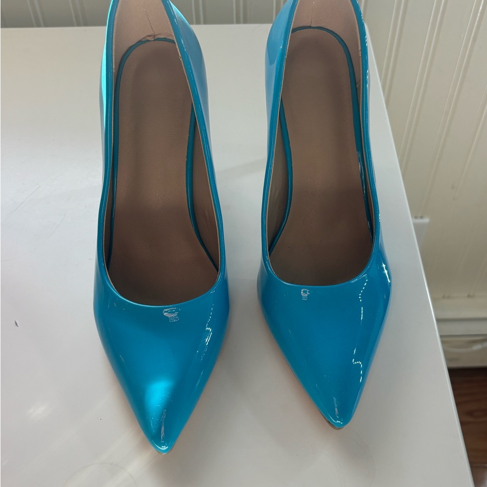 Elegant Blue Women's Pumps